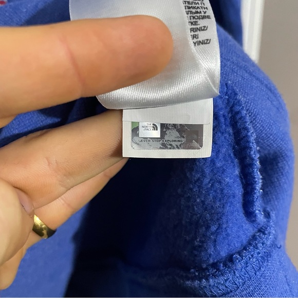 The North Face Hoodie Womens Medium Blue Sweatshirt Pullover Outdoors Activewear - Picture 7 of 7